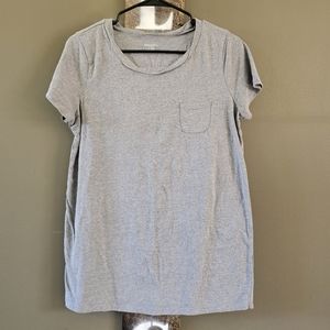 Motherhood Gray Short Sleeve Tee-shirt With Twisted Scoop Neck Size Medium